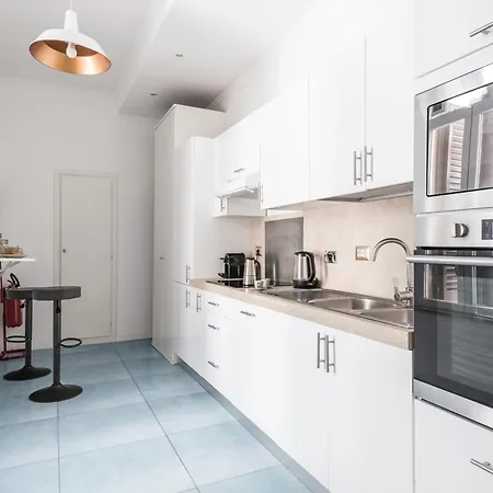 The Rent - Bright Flat Near San Pietro Aparthotel Rome