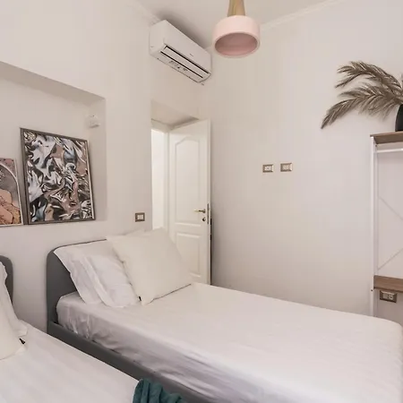 The Rent - Bright Flat Near San Pietro Rzym
