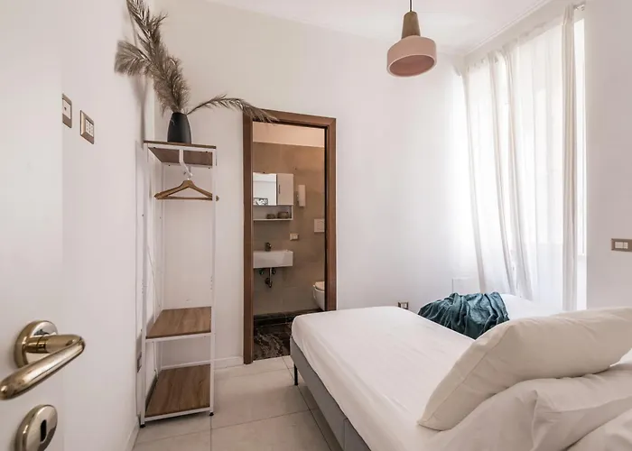 The Rent - Bright Flat Near San Pietro شقة فندقية