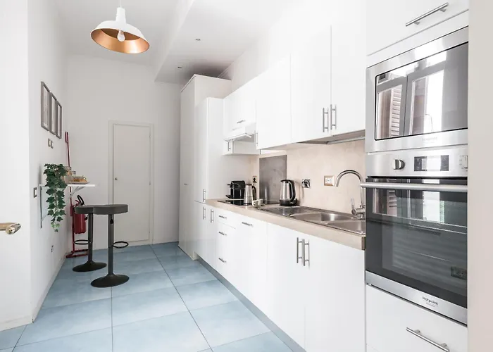 The Rent - Bright Flat Near San Pietro شقة فندقية روما